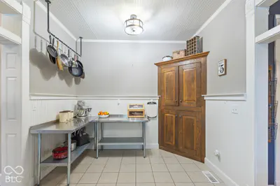1922 W 246th Street, Sheridan - 18