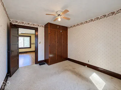 559 S Sycamore Street, Martinsville - 9