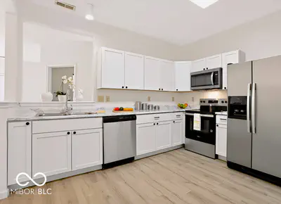 3707 Barrington Drive, Bloomington - 9