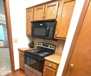 1383 Holiday Lane, Brownsburg - 9
