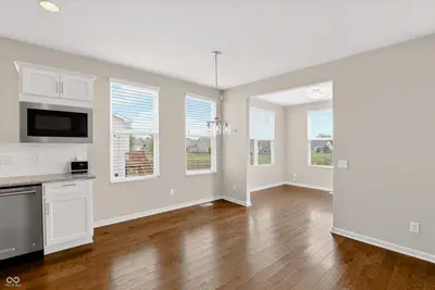 561 Harstad Boulevard, Westfield - 31