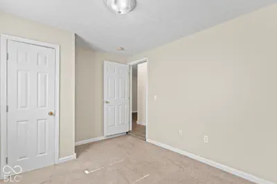 365 E Kerton Street, Scottsburg - 16