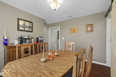 6349 W Buckskin Court, New Palestine - 8