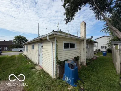 1405 5th Street, Bedford - 3