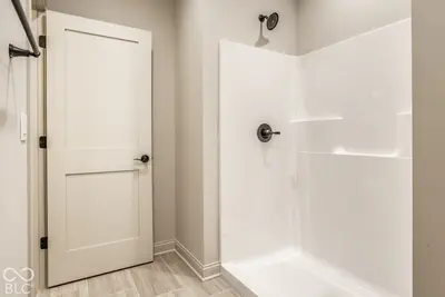 15721 Vantage Court, Westfield - 39