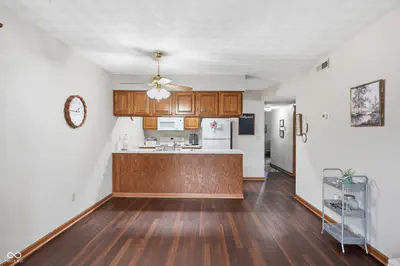 214 Doral Park Drive, Kokomo - 12