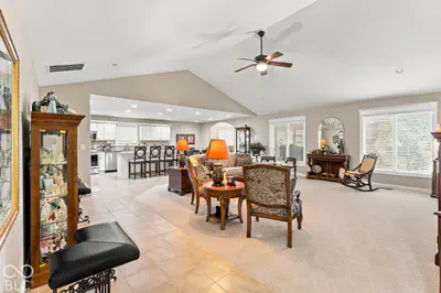 5066 Quincy Court, Columbus - 6
