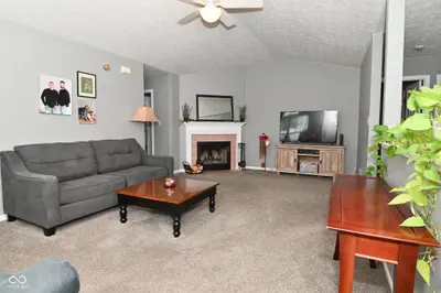 6022 Wildcat Drive, Indianapolis - 3