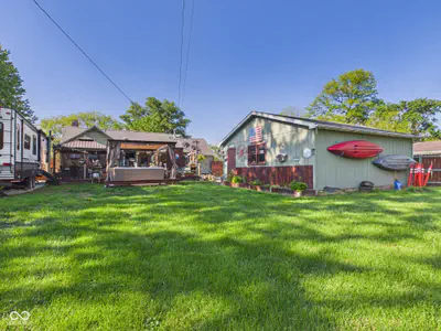 318 Vasbinder Drive, Chesterfield - 28