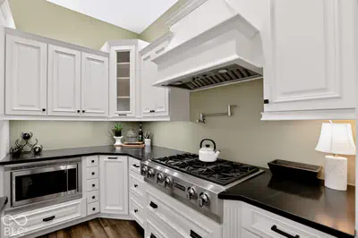 10761 Harbor Bay, Fishers - 12
