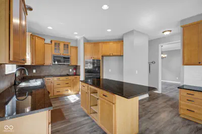 5248 Nicodemus Drive, Plainfield - 10