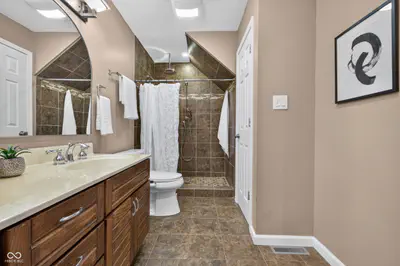 8169 Upper Bay Lane, Indianapolis - 25