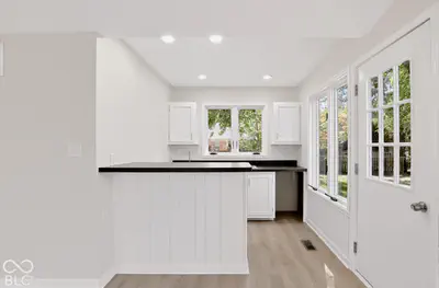 11432 Rolling Court, Carmel - 35