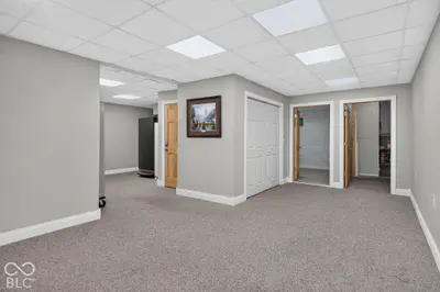 2826 Main Street, New Castle - 39