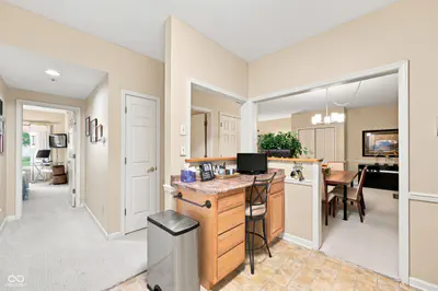 7601 Newport Bay, Indianapolis - 12