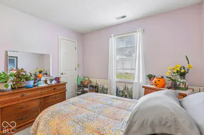 320 E Quail Wood Lane, Westfield - 21
