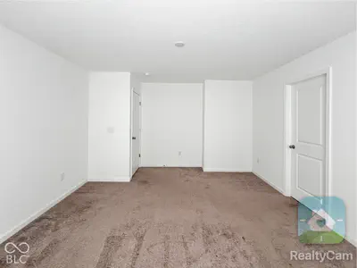 627 Derek Lane, Trafalgar - 39