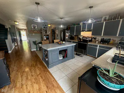 8223 Retreat Lane, Indianapolis - 10