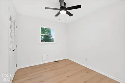 2815 Yellowwood Court, Columbus - 27