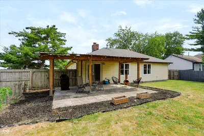9562 Falkirk Drive, Indianapolis - 27