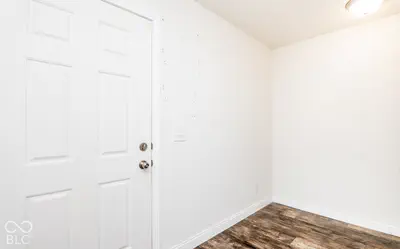 1319 Commerce Street, Brownstown - 43