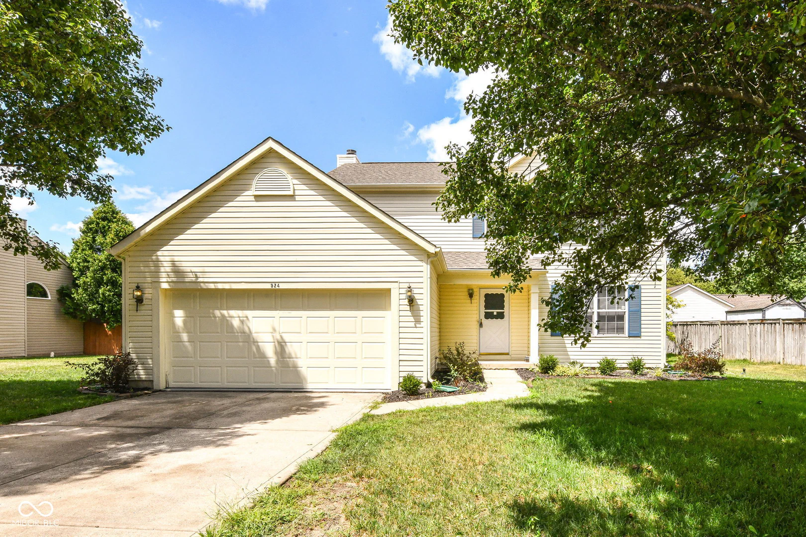 924 Thornwood Drive, Greenwood