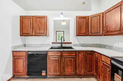 1360 Boone Court, Indianapolis - 27