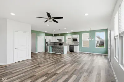574 Harstad Boulevard, Westfield - 9