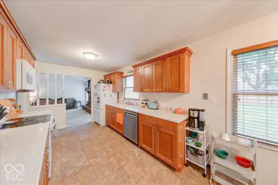 596 Yeagy Court, Greenwood - 12