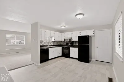 8528 Friendship Lane, Indianapolis - 6