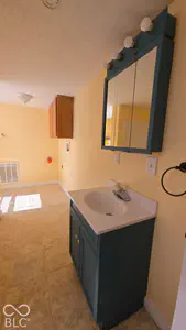116 Odd, Kingman - 11