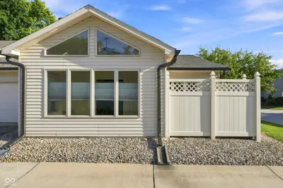 1051 Andalusia Grove, Indianapolis - 27