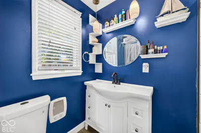 1602 Crescent Drive, Columbus - 13