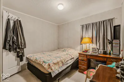 1072 E State Road 56, Vevay - 19