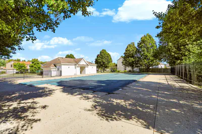 5739 Woodland Trace Boulevard, Indianapolis - 71