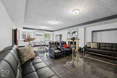 4601 Legacy Drive, Muncie - 90