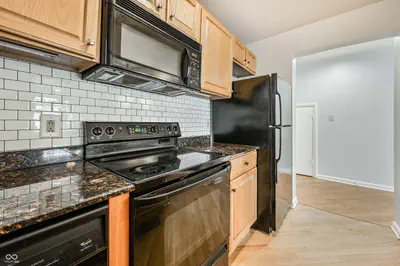 549 Fletcher Avenue #APT 2, Indianapolis - 19