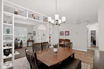 13799 Forum Meadows Drive, Carmel - 17