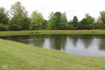8468 Ash Grove Drive, Indianapolis - 53