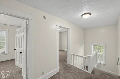 1031 College Street, South Bend - 17
