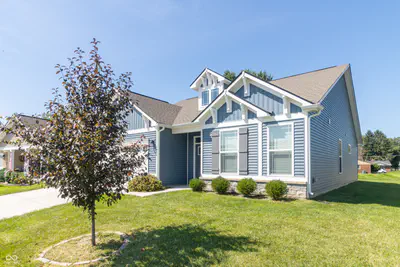 1454 Lexington Trail, Greenfield