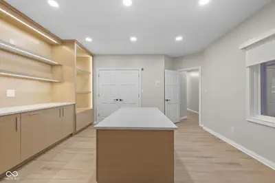 12162 Pearl Bay Ridge, Indianapolis - 44