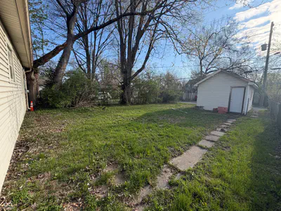 529 Chester Avenue, Indianapolis - 18