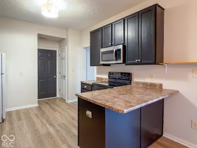 2424 Boyer Lane, Indianapolis - 8