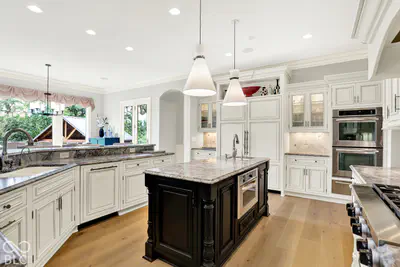 15621 Hidden Oaks Court, Carmel - 19