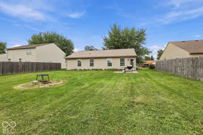 18084 Sanibel Circle, Westfield - 24