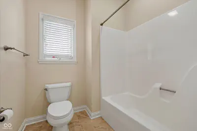 5913 Chartwell Drive, Bargersville - 32