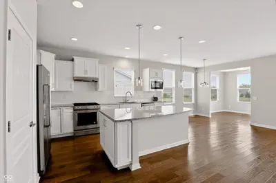 561 Harstad Boulevard, Westfield - 14