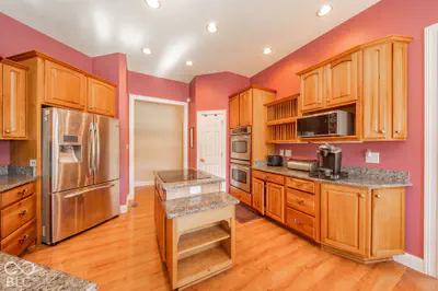 1225 Touchstone Drive, Indianapolis - 4