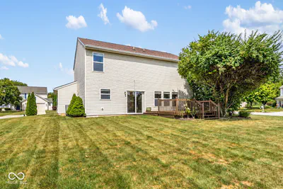 5455 Reston Drive, Plainfield - 22
